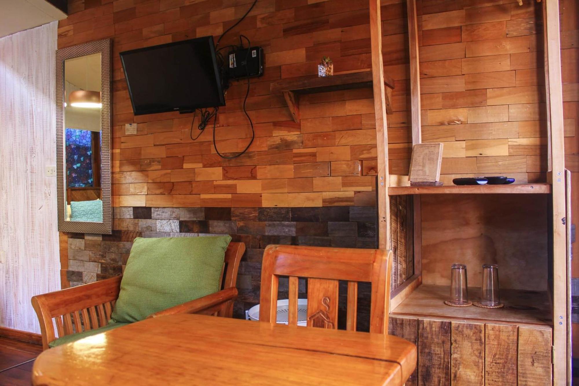 La Araucaria Hosteria Boutique - Ex Lounge Brasil Pucón Pokoj fotografie